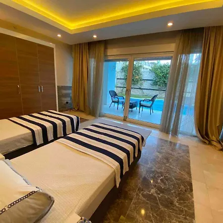 Beren Center 300mt To The Sea,ultra Luxurious Villa