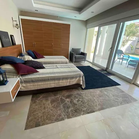 Beren Center 300mt To The Sea,ultra Luxurious
