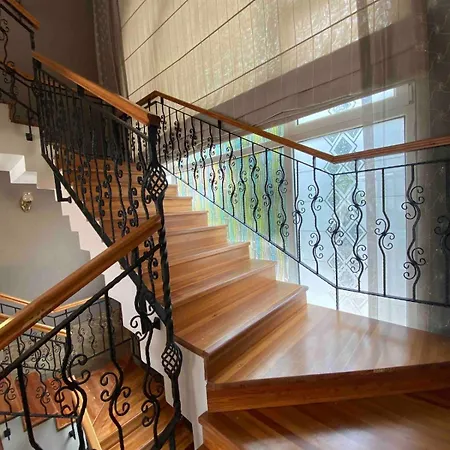 Villa Beren Center 300mt To The Sea,ultra Luxurious