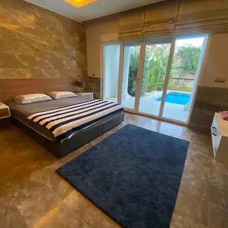Beren Center 300mt To The Sea,ultra Luxurious Вилла *